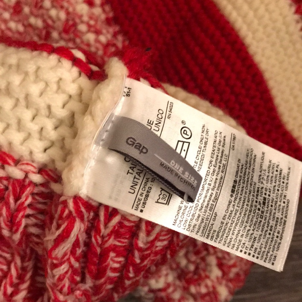 Gap Infinity Scarf - Picture 3 of 4